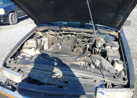 1998 Chevrolet S-10 Ls Fleetside from USA, damaged, VIN 1GCCS1440WK234596